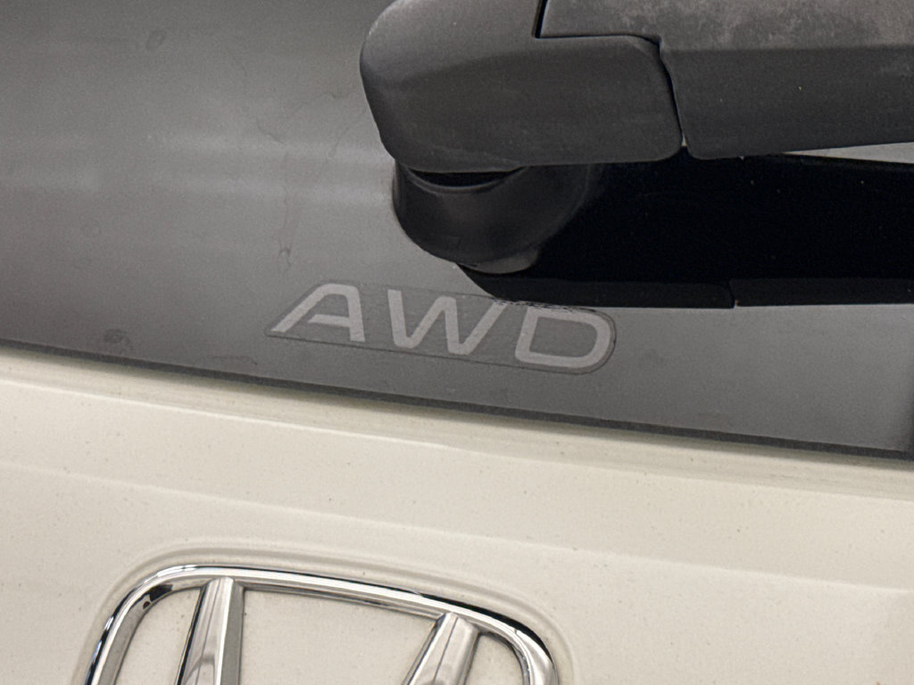 Certified 2025 Honda HR-V Sport image 11