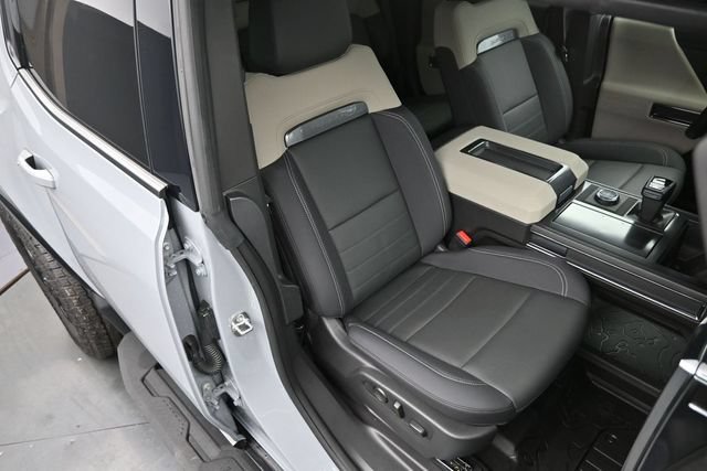 Used 2026 GMC Hummer EV SUV AWD/4WD image 11