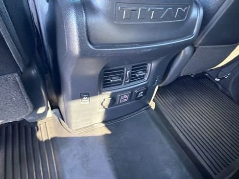 Used 2023 Nissan Titan PRO-4X w/ Pro-4x Convenience Package image 18