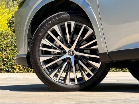 Certified 2023 Lexus RX 350 Premium Plus w/ Accessory Package (Z1) image 9