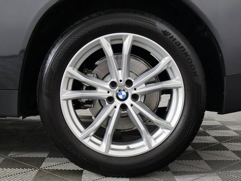 Used 2025 BMW X3 xDrive30i w/ Convenience Package image 16