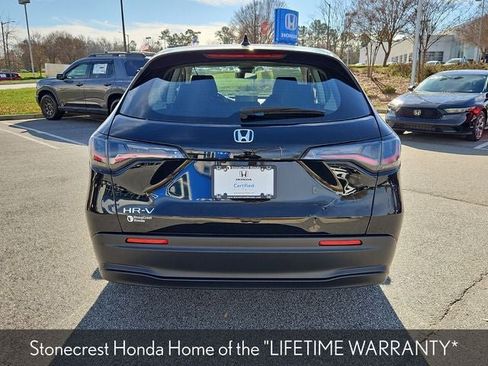 Certified 2025 Honda HR-V LX image 8