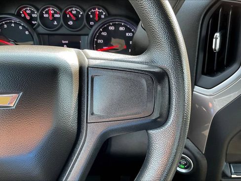 Used 2022 Chevrolet Silverado 1500 Custom AWD/4WD image 15