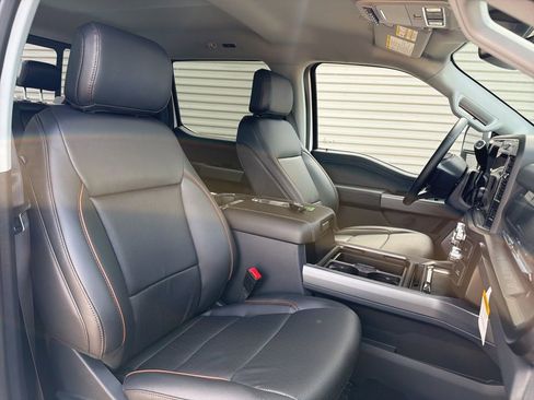 New 2026 Ford F250 Lariat w/ Lariat Premium Package AWD/4WD image 19