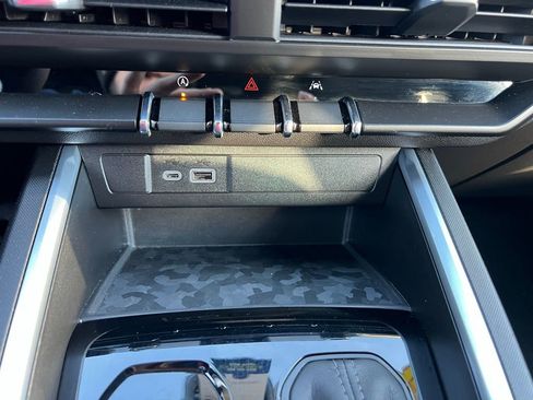 Used 2024 Chevrolet Colorado Trail Boss w/ Technology Package image 33