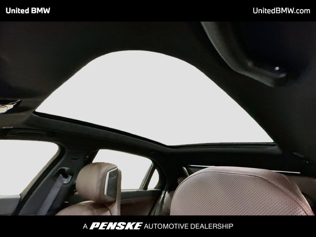 Certified 2024 BMW 740i RWD image 19