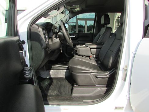 Used 2021 Chevrolet Silverado 3500 W/T w/ WT Convenience Package image 9