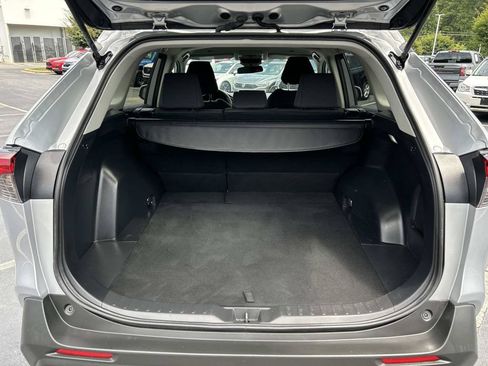 Used 2024 Toyota RAV4 LE AWD/4WD image 11