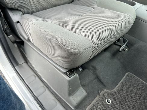Used 2020 Nissan Frontier SV AWD/4WD image 15