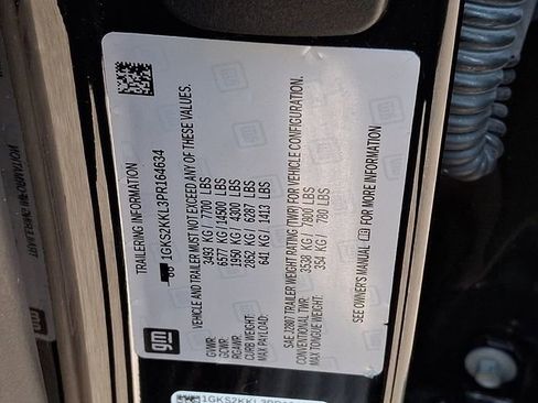 Used 2023 GMC Yukon XL Denali Ultimate AWD/4WD image 24