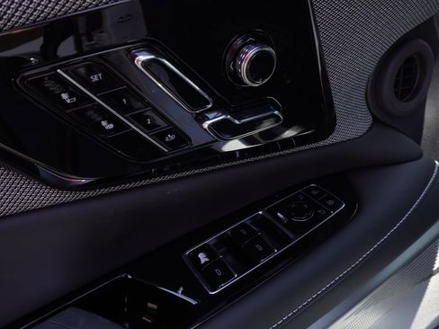 New 2025 Cadillac Optiq Luxury 1 AWD/4WD image 16