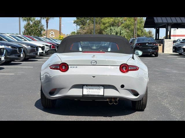 New 2026 MAZDA MX-5 Miata Grand Touring RWD image 5