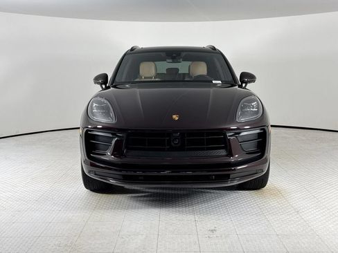 Used 2024 Porsche Macan AWD/4WD image 8