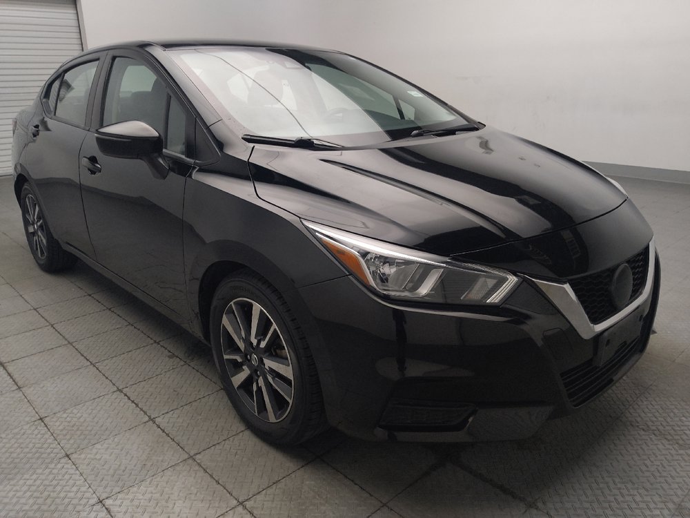 Used 2021 Nissan Versa SV FWD image 13
