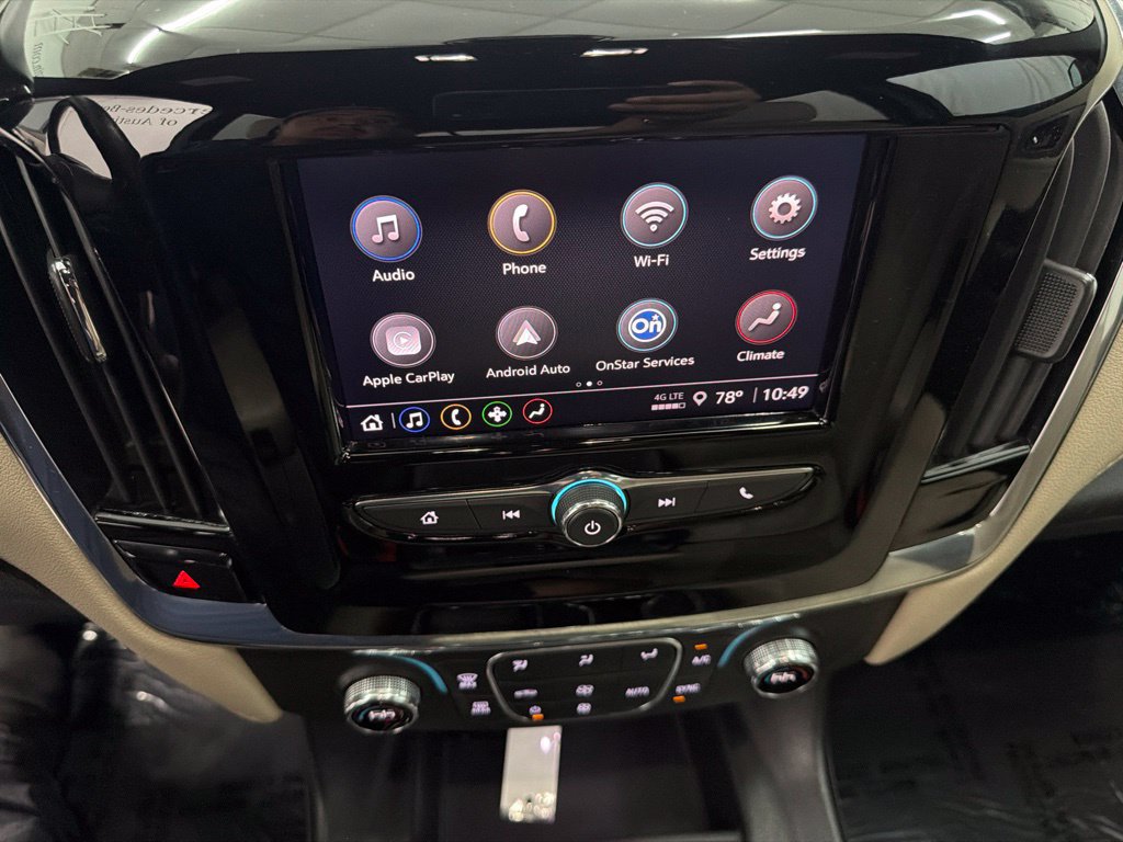 Used 2023 Chevrolet Traverse LS w/ Safety Package FWD image 17