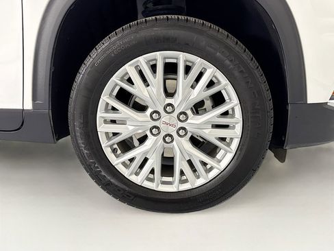Used 2024 GMC Acadia Elevation w/ Luxury Package AWD/4WD image 32