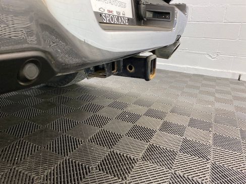 Used 2021 RAM 1500 Laramie image 10