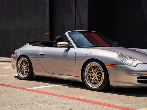 Used 2002 Porsche 911 Carrera 4 image 36