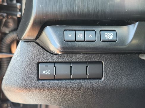 Used 2019 Lexus UX 250h F Sport w/ F Sport Premium Package AWD/4WD image 26