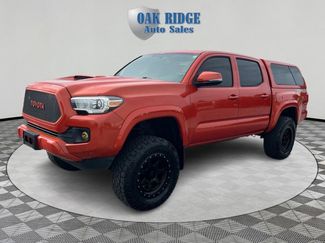 Used 2016 Toyota Tacoma TRD Sport w/ Premium & Technology Package AWD/4WD video 1