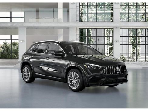 Certified 2025 Mercedes-Benz GLA 35 AMG 4MATIC image 11