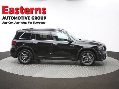 Used 2022 Mercedes-Benz GLB 250 4MATIC w/ AMG Line image 45