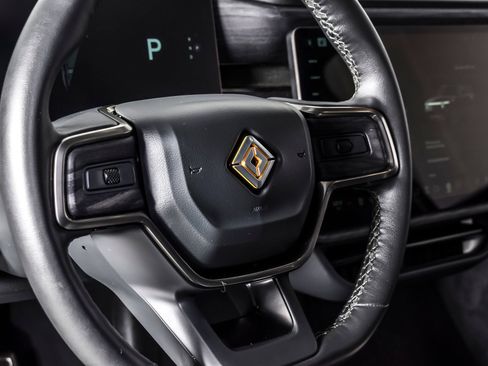 Used 2024 Rivian R1S Adventure AWD/4WD image 14