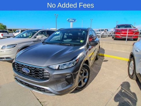 Used 2024 Ford Escape ST-Line w/ Tech Pack #1 AWD/4WD image 1