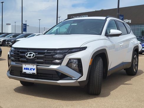New 2026 Hyundai Tucson SEL FWD image 2