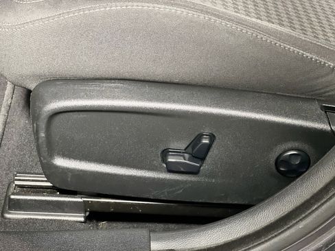 Used 2019 Dodge Charger GT w/ Performance Handling Group image 15