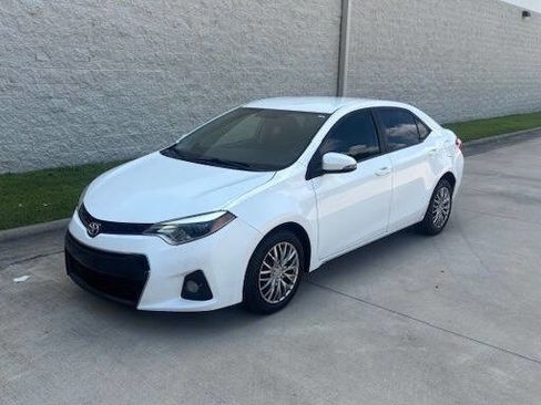 Used 2014 Toyota Corolla S image 24