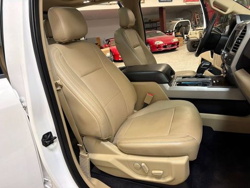 Used 2015 Ford F150 Lariat w/ Equipment Group 501A Mid RWD image 37