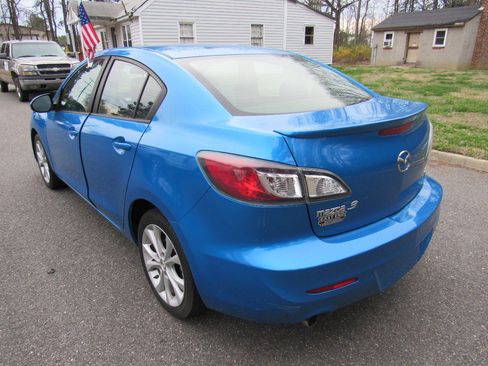 Used 2010 MAZDA MAZDA3 s Sport image 3