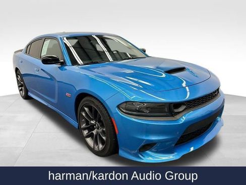 Used 2023 Dodge Charger Scat Pack w/ Harman/Kardon Audio Group image 2