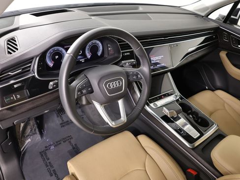 Used 2025 Audi Q7 3.0T Prestige AWD/4WD image 24