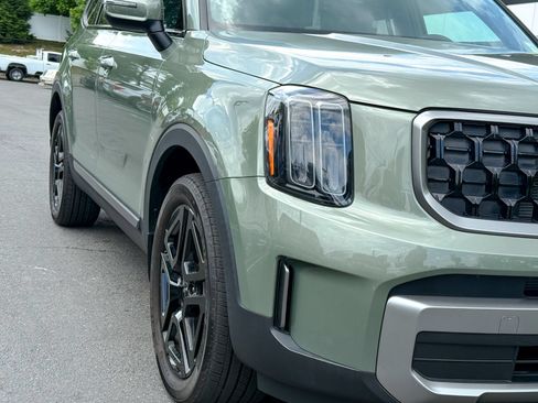 Certified 2023 Kia Telluride EX X-Line AWD/4WD image 4
