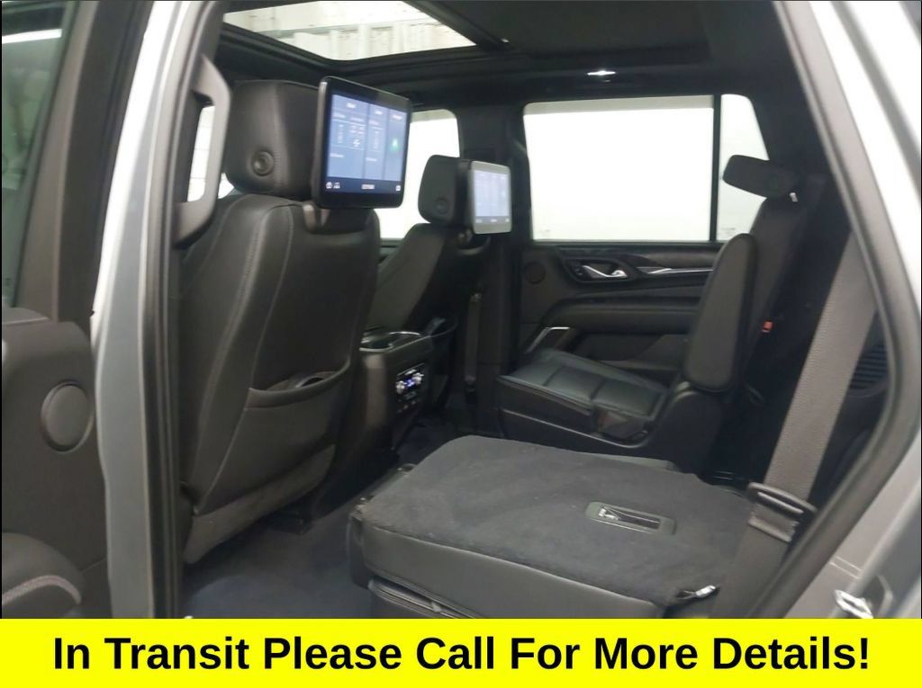 Used 2021 GMC Yukon Denali w/ Denali Premium Package AWD/4WD image 7