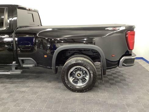 Used 2020 Chevrolet Silverado 3500 LTZ w/ LTZ Plus Package image 4