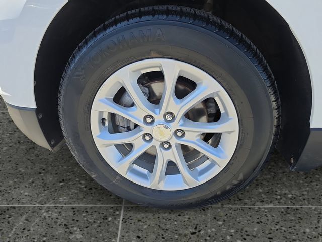 Used 2019 Chevrolet Equinox LT w/ Driver Convenience Package FWD image 16