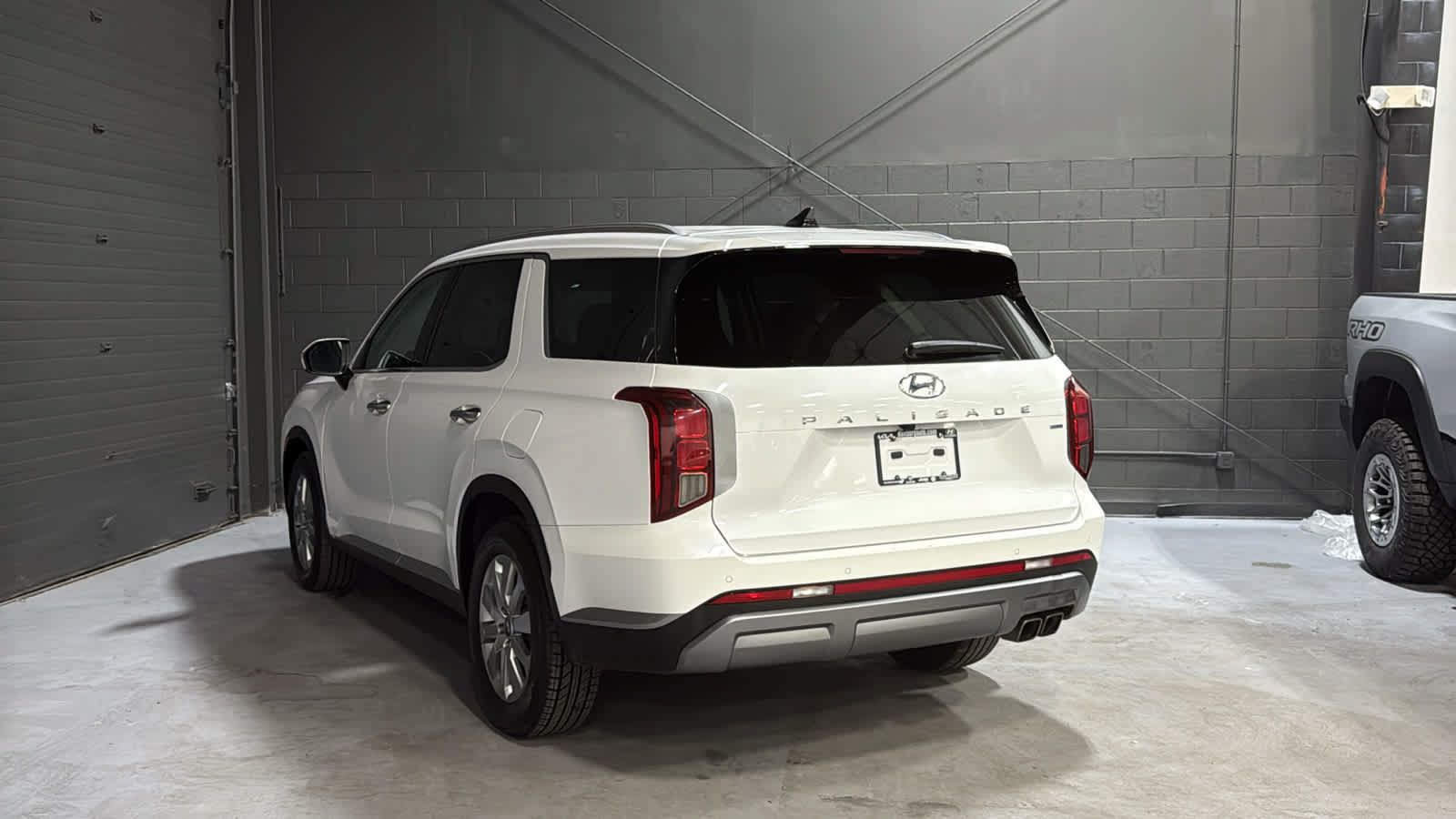 Used 2024 Hyundai Palisade SEL AWD/4WD image 5