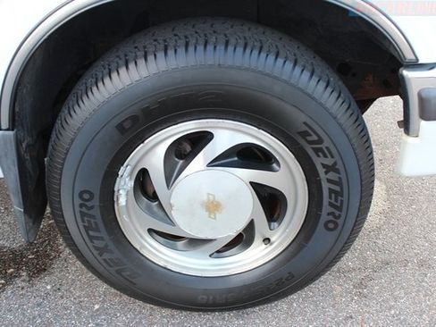 Used 1999 Chevrolet Blazer LT image 38