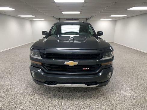 Used 2018 Chevrolet Silverado 1500 LT w/ All Star Edition AWD/4WD image 3