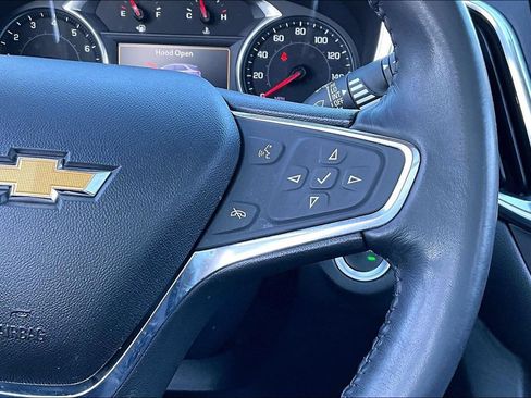 Used 2019 Chevrolet Equinox LT w/ Sun & Navigation Package AWD/4WD image 12
