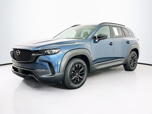 Used 2025 MAZDA CX-50 AWD 2.5 Hybrid w/ Premium Pkg image 3