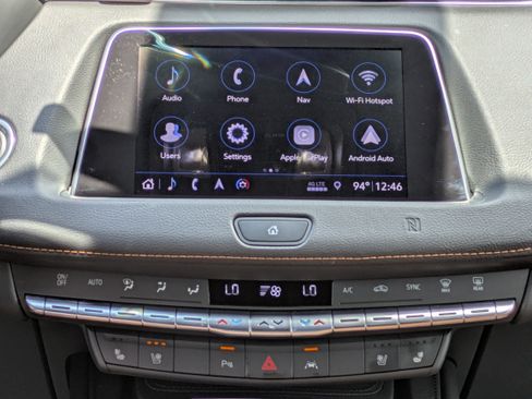 Used 2019 Cadillac XT4 Premium Luxury FWD image 16