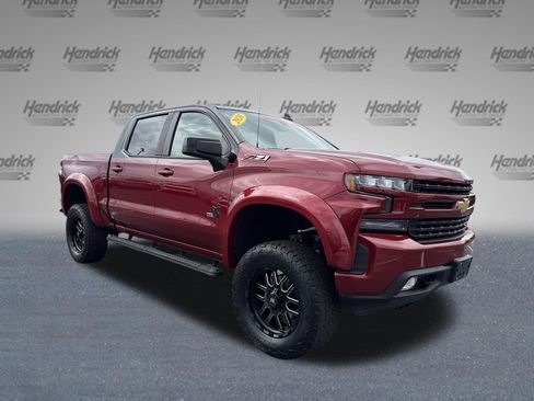 Used 2020 Chevrolet Silverado 1500 RST AWD/4WD image 2