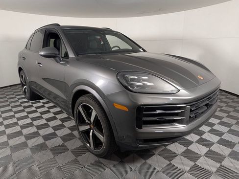 New 2026 Porsche Cayenne image 9