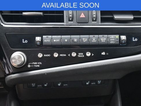 Used 2025 Lexus ES 350 w/ Accessory Package (Z1) FWD image 22