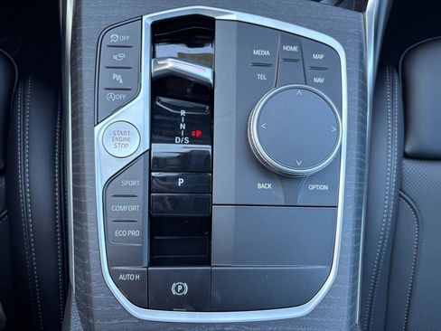 New 2026 BMW 330i xDrive Sedan w/ Premium Package image 31