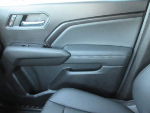 New 2026 Chevrolet Colorado LT w/ LT Convenience Package image 32